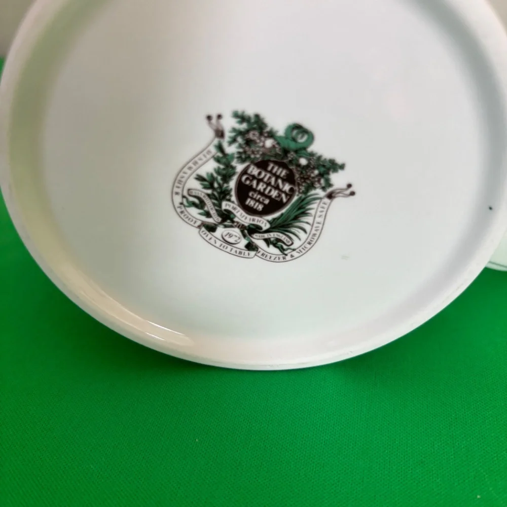 Portmeirion Botanic Garden gravy boat - Picture 2 of 2